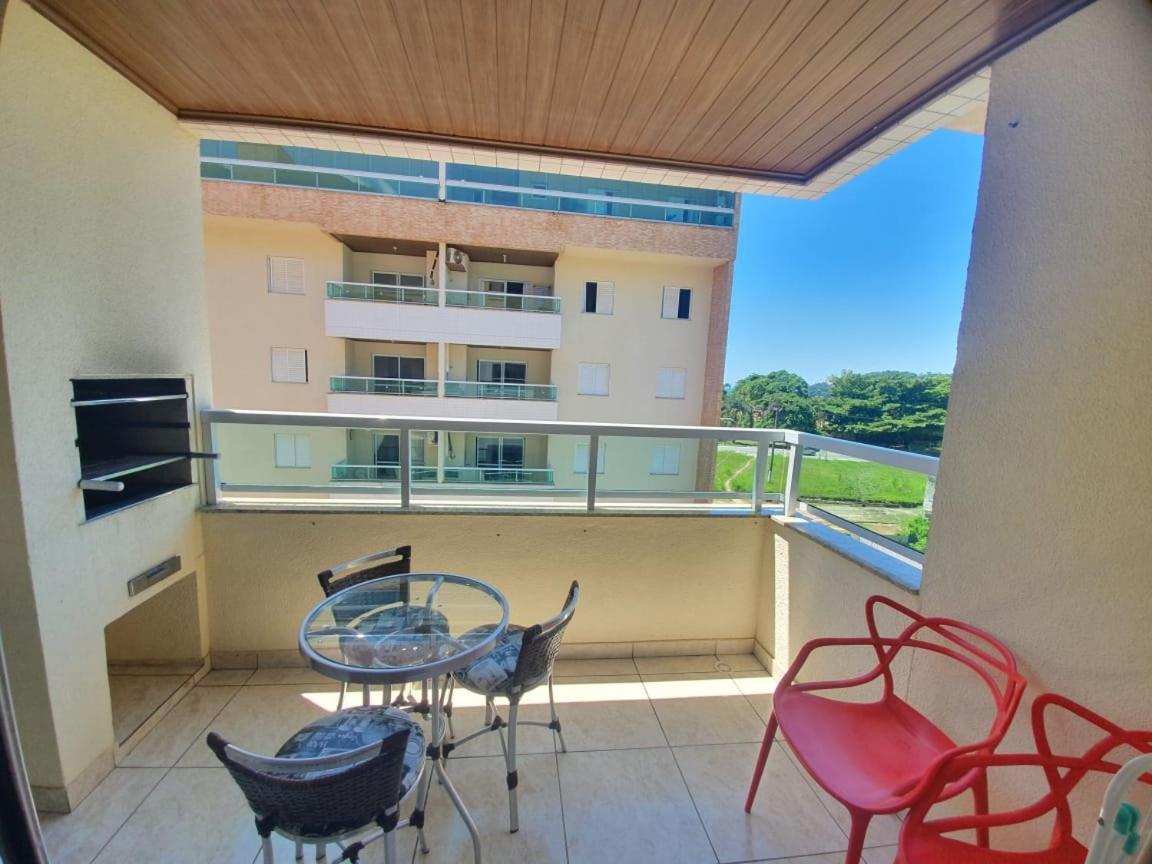 Apartamento Praia Das Toninhas, 3 Min Do Mar Ubatuba Bagian luar foto