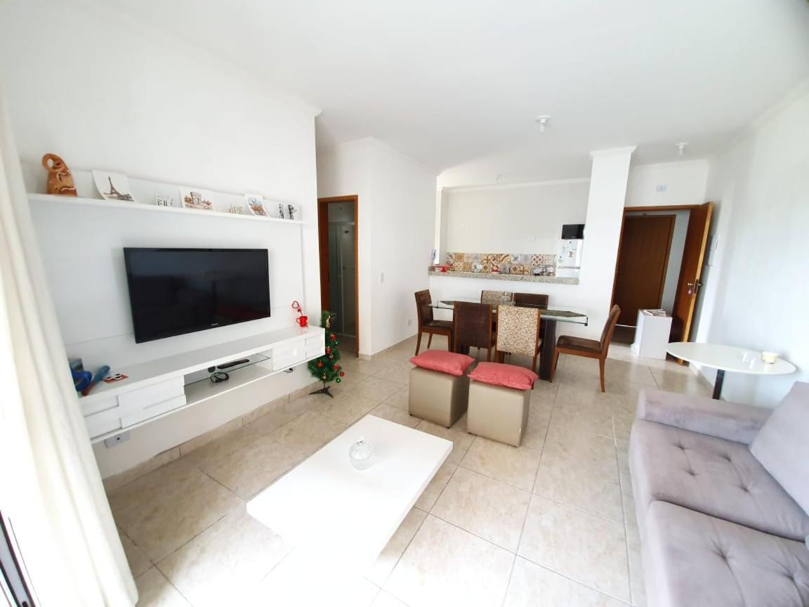 Apartamento Praia Das Toninhas, 3 Min Do Mar Ubatuba Bagian luar foto